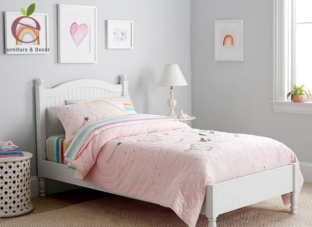 Mẫu giường ngủ đơn cho bé gái được thiết kế đơn giản, sang trọng 
