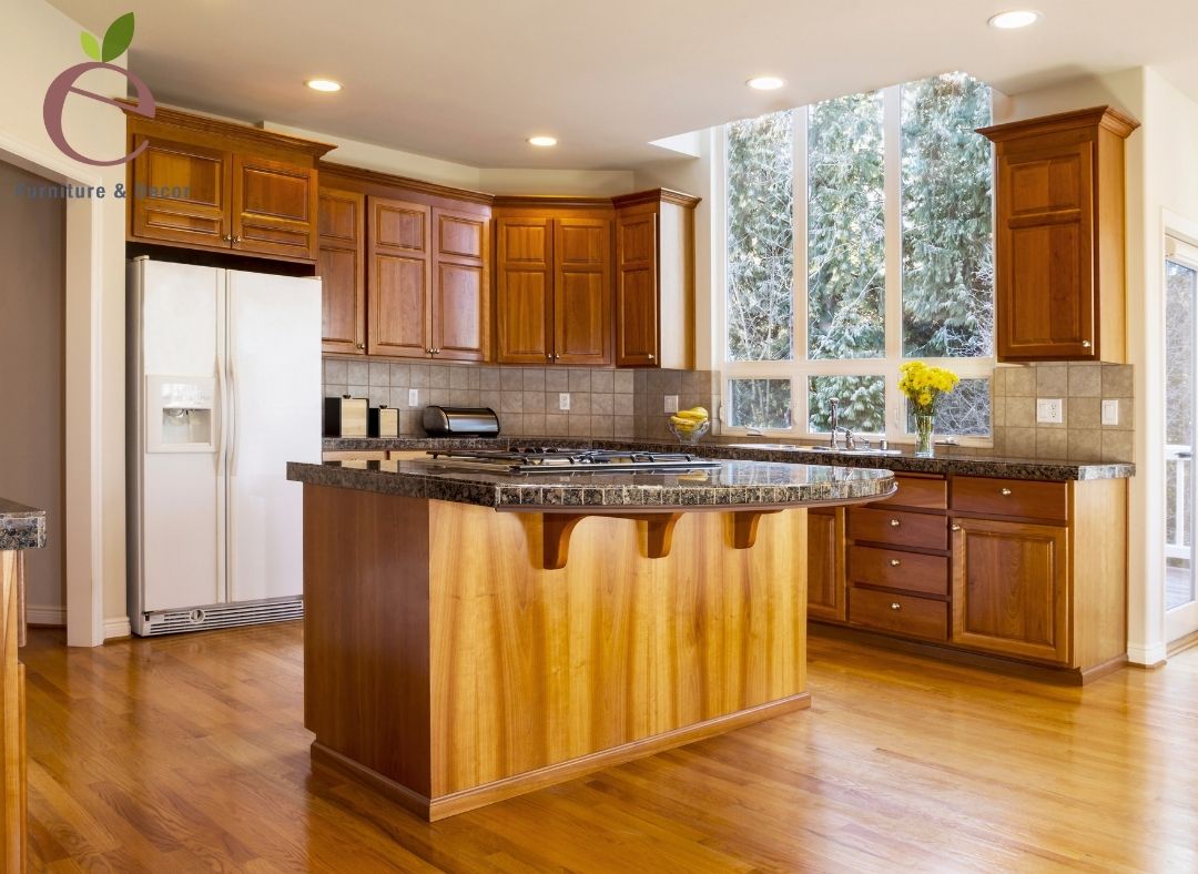 Tủ bếp gỗ sồi là vật dụng nội thất tiện lợi cho không gian bếp